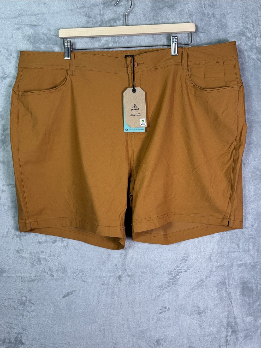 NWT New Prana Earthbound Mustard Brown Halle Shorts Womens Size 22W